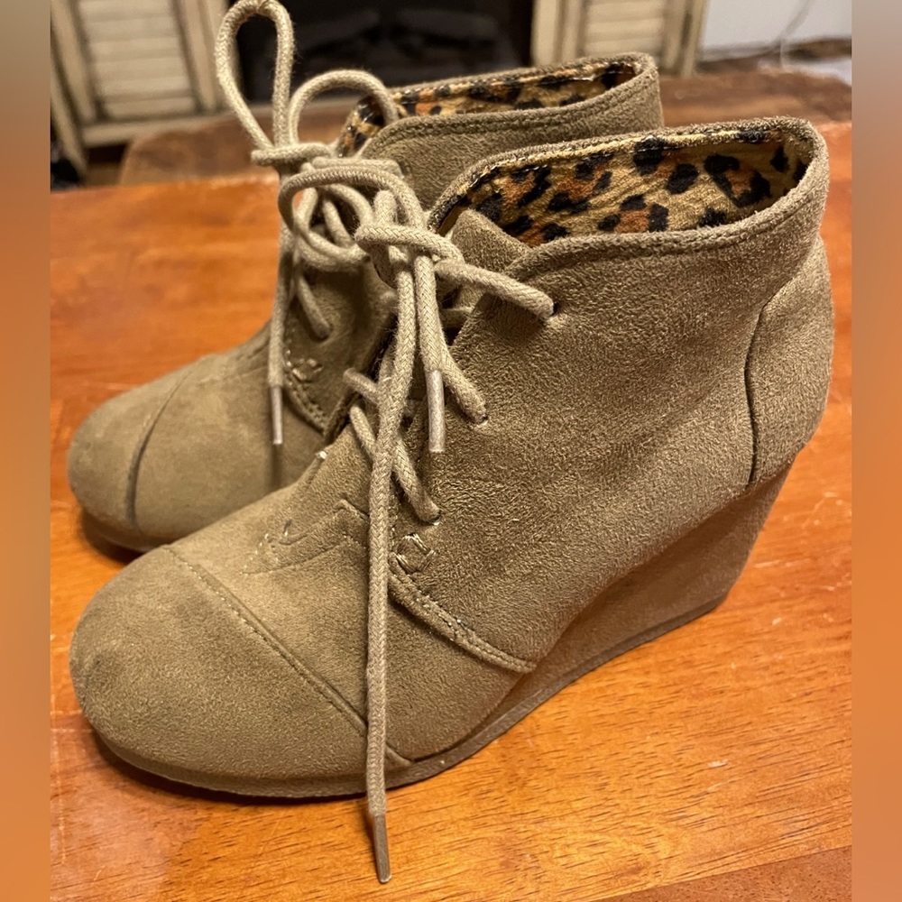 Little girls light brown faux suede wedges, No Call brand